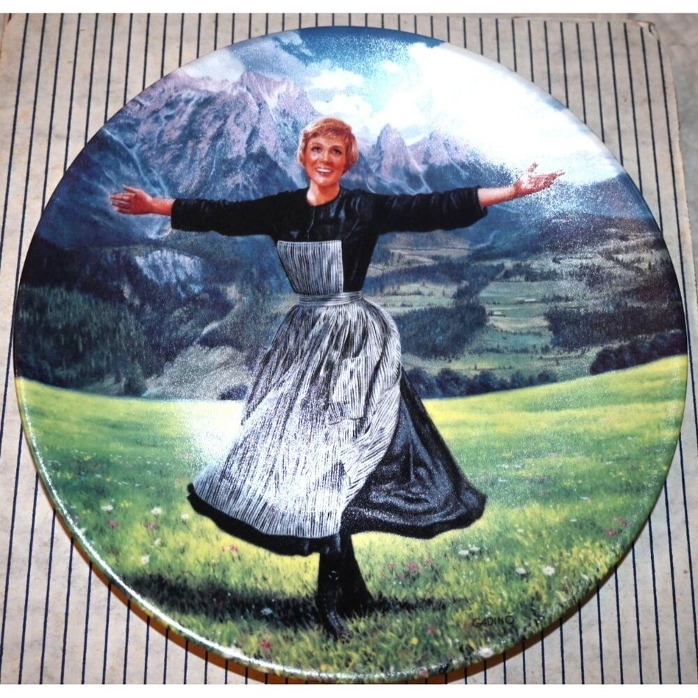 Vintage "The Hills are Alive" Sound of Music Collector Plate